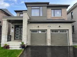 4 bedroom Pickering home