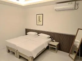 Foavahi Shark View Inn