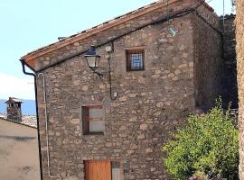 Casa Potenta，位于Llimiana的木屋