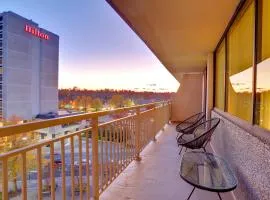 Stylish urban retreat walk everywhere