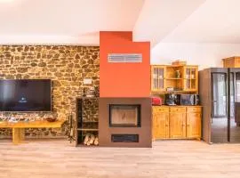 Amplia casa para desconectar con vistas al lago