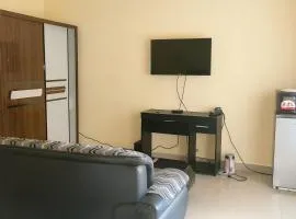 Affordable Spacious Apartment in Kinshasa, Limete Resit