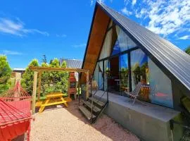 Romântico Chalé Vermelho Hidromassagem e Calefator