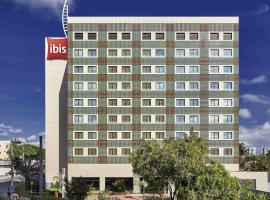 ibis Taubate，位于陶巴特的酒店