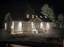 Jaani Mardi Puhkemaja，位于Sooaluse的酒店