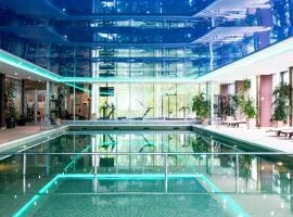 格但斯克波塞冬美居酒店