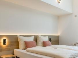 卡勒博内霍赫酒店，位于卡伦博恩的酒店