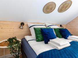 Domek W Sosnach Poleski Park Narodowy，位于Grabniak的酒店