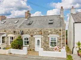 3 Bed in Cemaes 92812