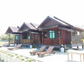 De Balqis Beach Resorts，位于Huma的酒店