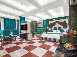 Hotel Shady Oaks
