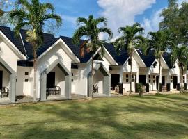 Padmara Hotel，位于明古鲁省的酒店