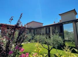 阿格里奥利维酒店，位于拉齐塞的酒店