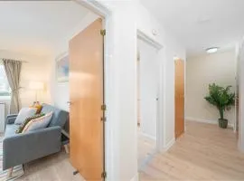 Aberdeen 2BR Flat Near Airport & City Centre