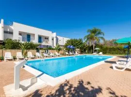 Dimora Riva Serena con Piscina