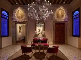 帕拉佐吉欧瓦奈利格兰运河酒店