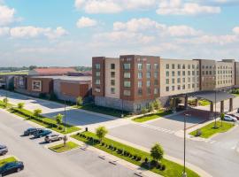 Oak Grove Racing Gaming & Hotel，位于奥克格罗夫的酒店