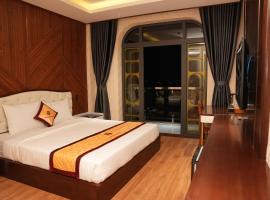 Thảo Ngân Pleiku Hotel，位于波来古市的酒店