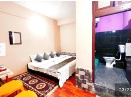 Snow cap regency，位于拉冲的酒店