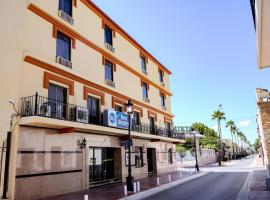 马塔莫罗斯广场贝斯特韦斯特酒店，位于马塔莫罗斯的酒店