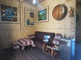 Tevosyan Gold EVN Airport