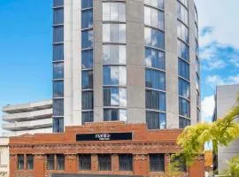 曼特拉柯林斯酒店