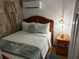 Cocobeach Cabin 2 Rooms 2 days minimum no pets，位于里奥格兰德的酒店