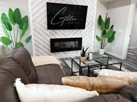 Mahogany Lakefront 2BR Walkout Trails And Privacy