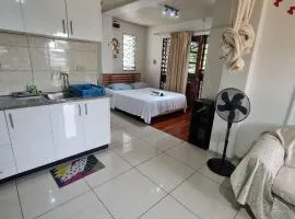 Cozy Studio Apt Pool Free WIFI