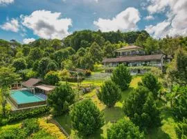 Hidden Gardens Resort, Davao