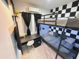 Unisuites Kampar Studio UTAR TARC -3pax, Pet Friendly, FREE 1 Carpark & Netflix，位于金宝的酒店