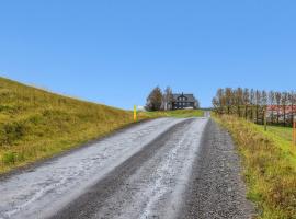 Iceland Inn Apartment 3rd floor，位于Hrepphólar的酒店