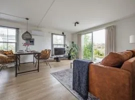 31, Ruimtelijk - Airco - Privé Parkeren - Natuur - Recreational Only