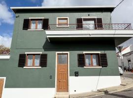 VT Guest House，位于塞图巴尔的酒店