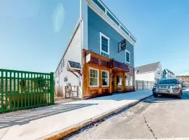 The Colonels Suites Unit 2