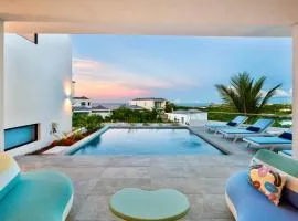 Skyline Villas - Villa Jupiter Oceanfront with Private Pool