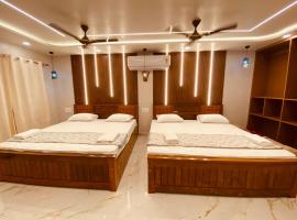 Fraydel Homestay，位于Honāvar的酒店