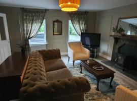 Grangegeeth Inn，位于斯莱恩的酒店