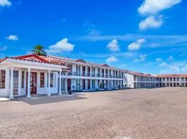 Historic Coronado Motor Hotel by OYO