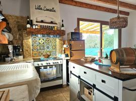 Villa Cerasella - Rustic Sicilian Retreat with Private Pool & Sunset View，位于特拉佩托的酒店