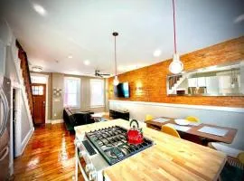 THE STAGE HOUSE - CITY CENTER THEATER DISTRICT