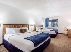 Sandpoint Inn，位于Ponderay的酒店