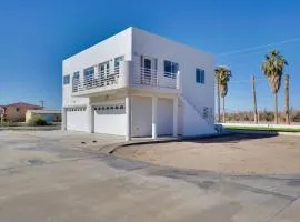 Magnificent Big River Home with Beautiful Views