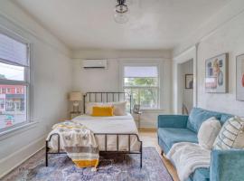 Stay Portland - The Bohemian Bungalow on Broadway - 94 WalkScore，位于波特兰的简易别墅