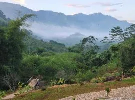 Trạm Thẩm Lé