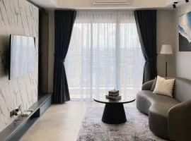 Luxury 3BR Podomoro Suite Medan City View NEW!