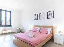 Cesano Boscone-Design apartment with Wi-Fi