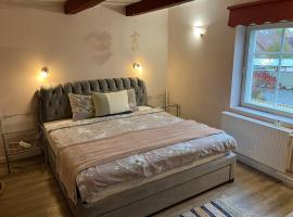 City View Loft，位于维尔扬迪的带停车场的酒店