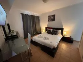 Quarto de Casal Privativo- Room 1