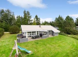 Lovely Home In Nørre Nebel With Sauna，位于朗尼赫德的酒店